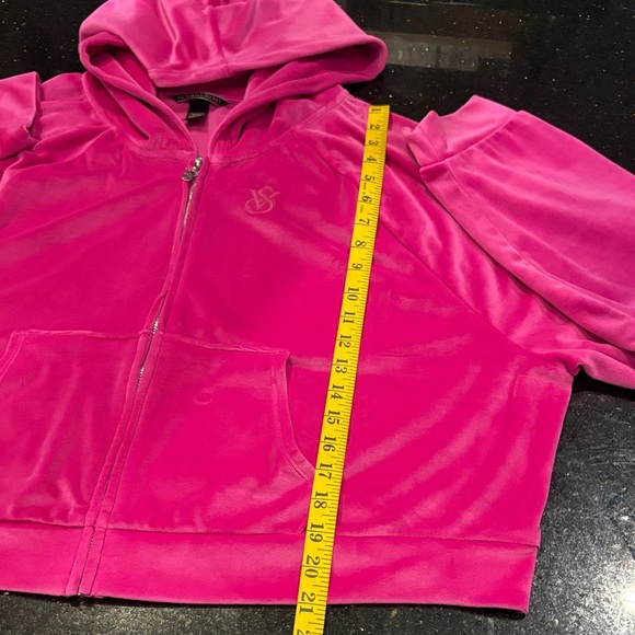 Victoria’s Secret Hot Pink Velour Full Zip Jacket - Picture 8 of 8